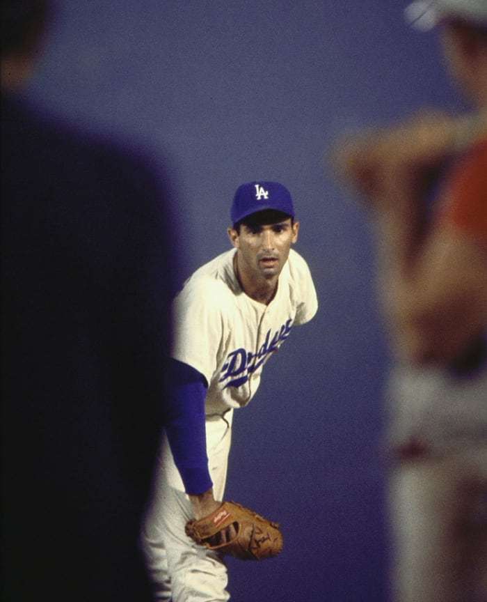 1961-Sandy-Koufax-01157671.jpg